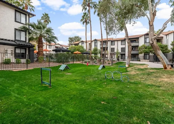 Stylish 2br Near Asu Featuring Pool Grill & Parking